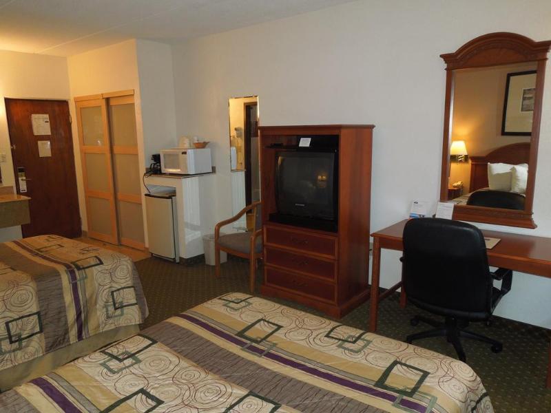 Quality Inn & Suites Binghamton Vestal Buitenkant foto